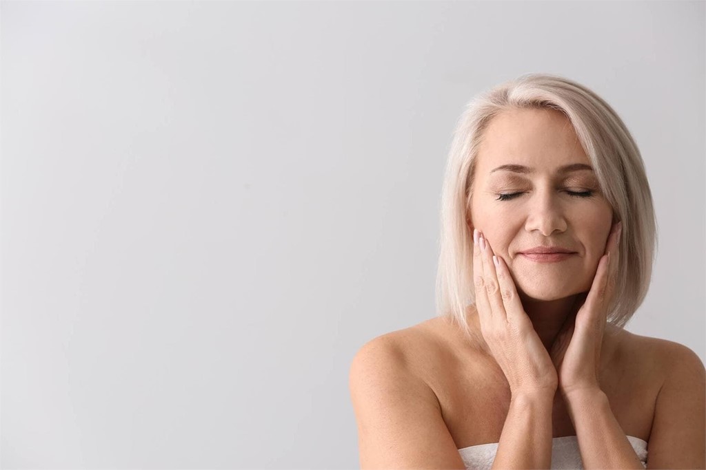 ¿Rejuvenecimiento facial? En Clínica Novoa es posible